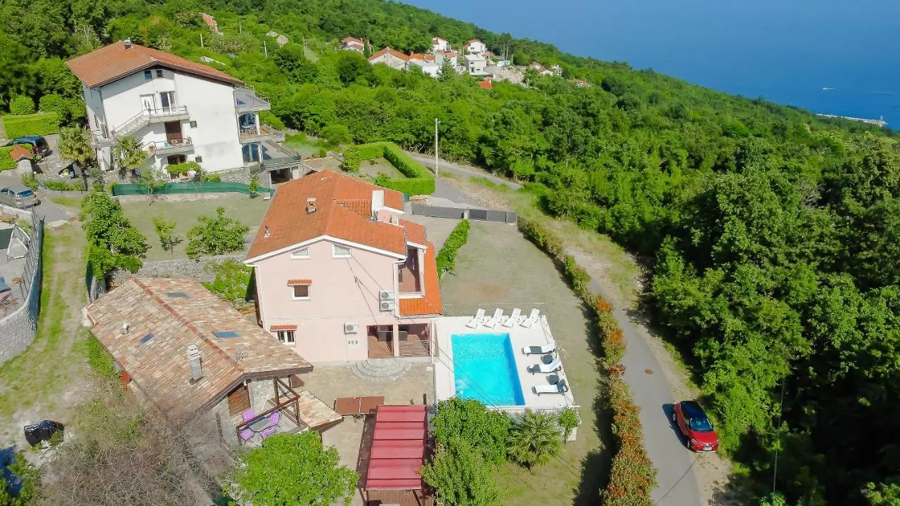 Villa Chill Out Opatija 0*,  Croatia